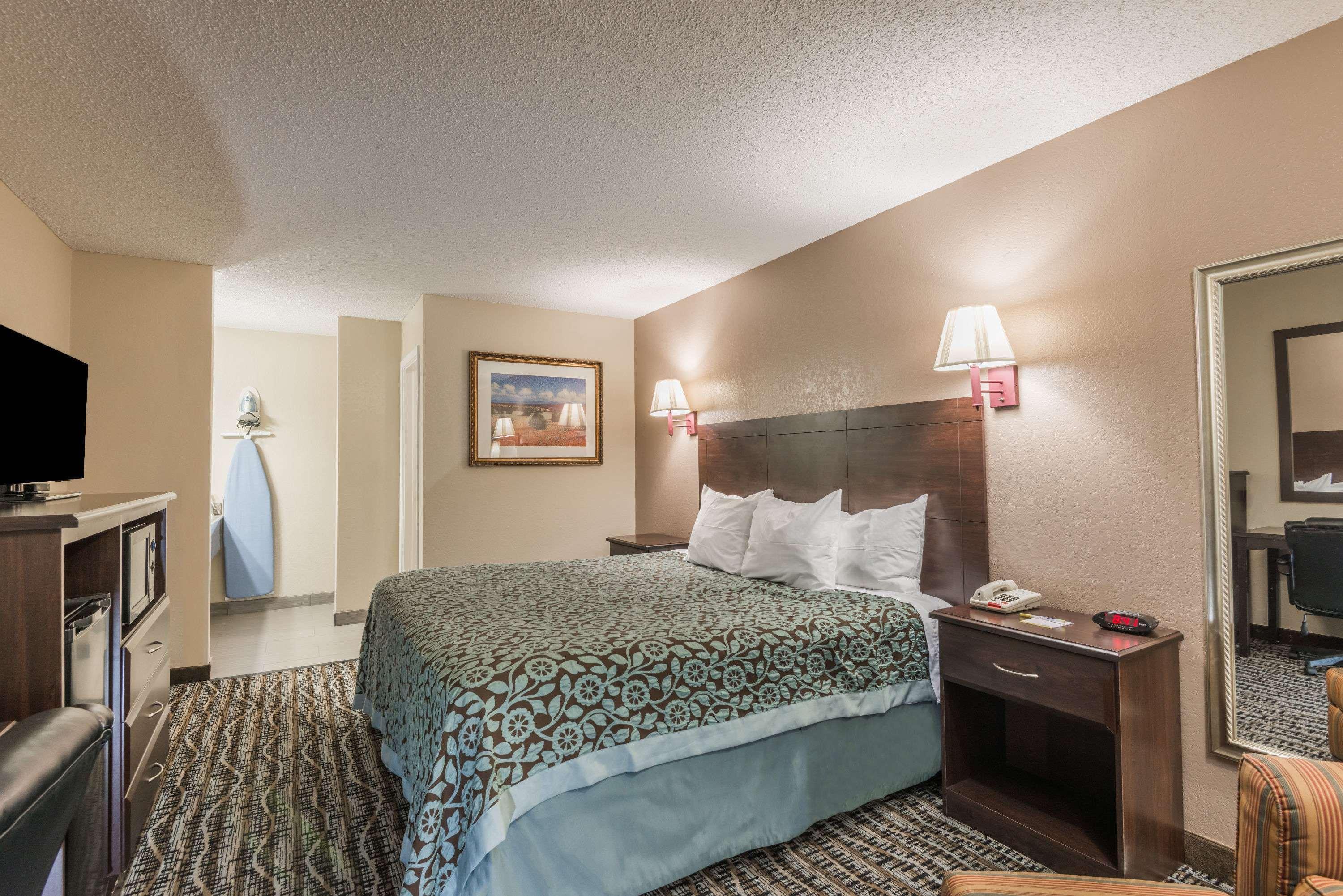 Days Inn By Wyndham San Marcos Eksteriør bilde