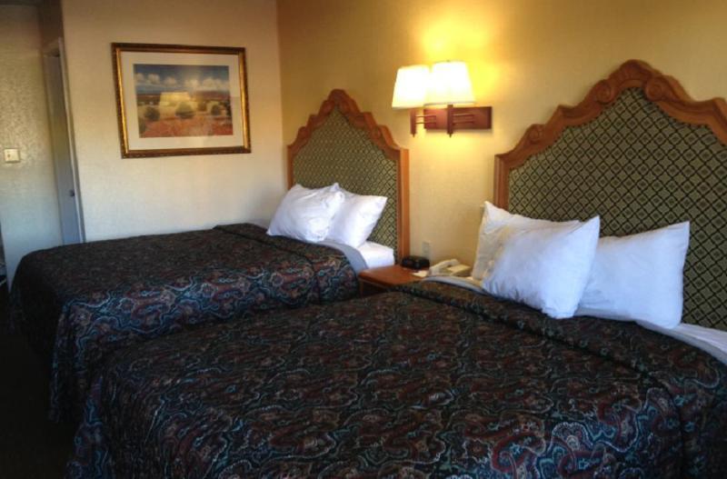 Days Inn By Wyndham San Marcos Eksteriør bilde